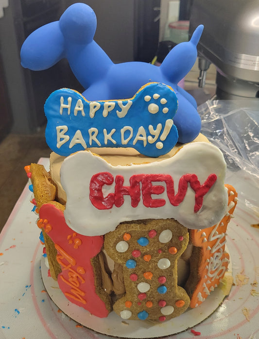 6 inch round Double Layer The Basic Tier ( The Bernie )