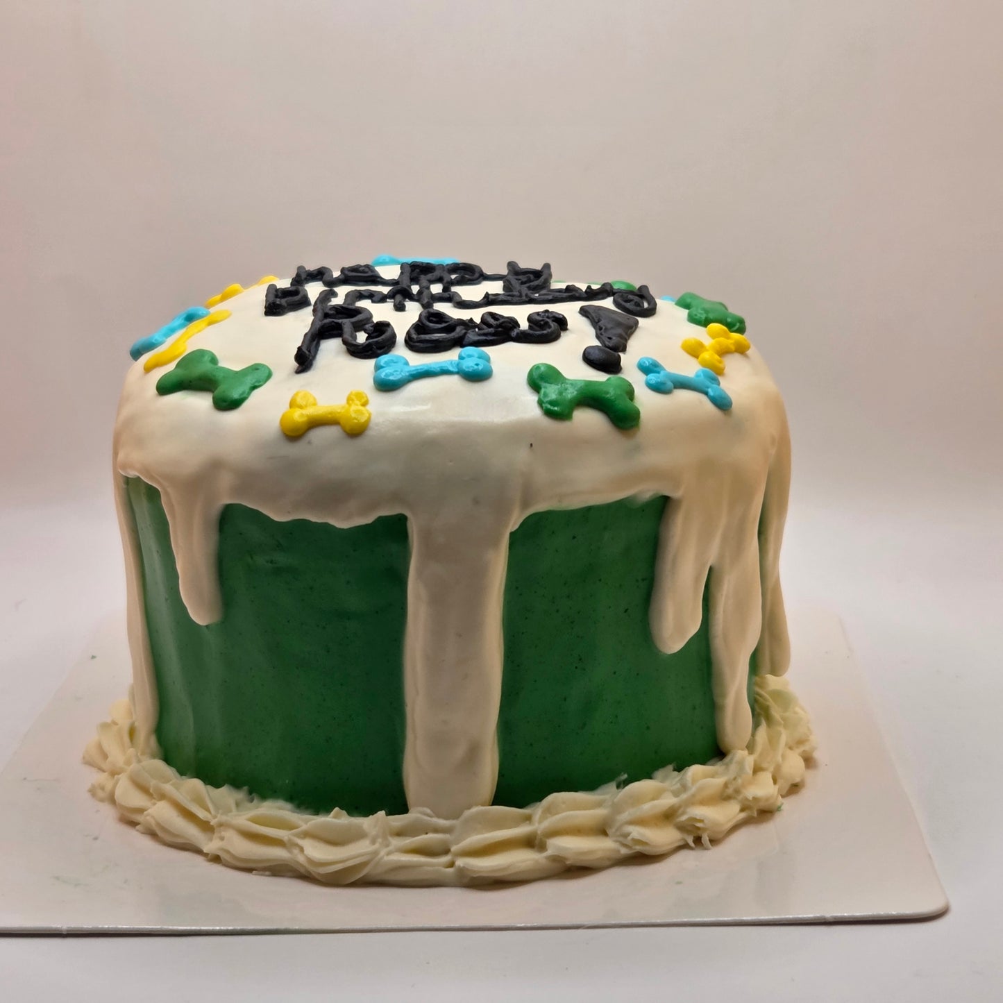 4 Inch Single Layer Basic Design Cake (The Uno Cake)