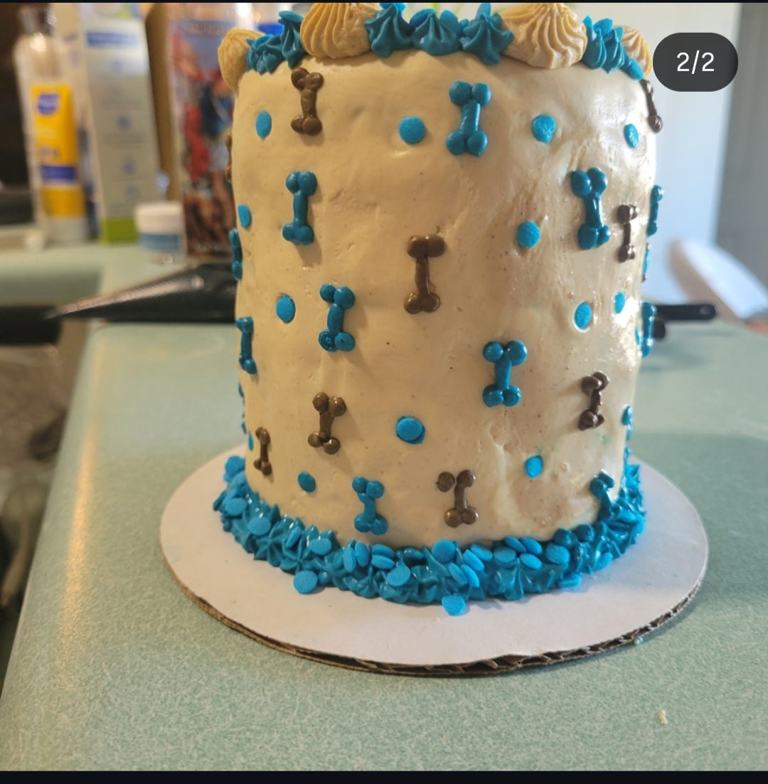 4 inch Round Double Layer Basic Tier ( The Uno Cake)