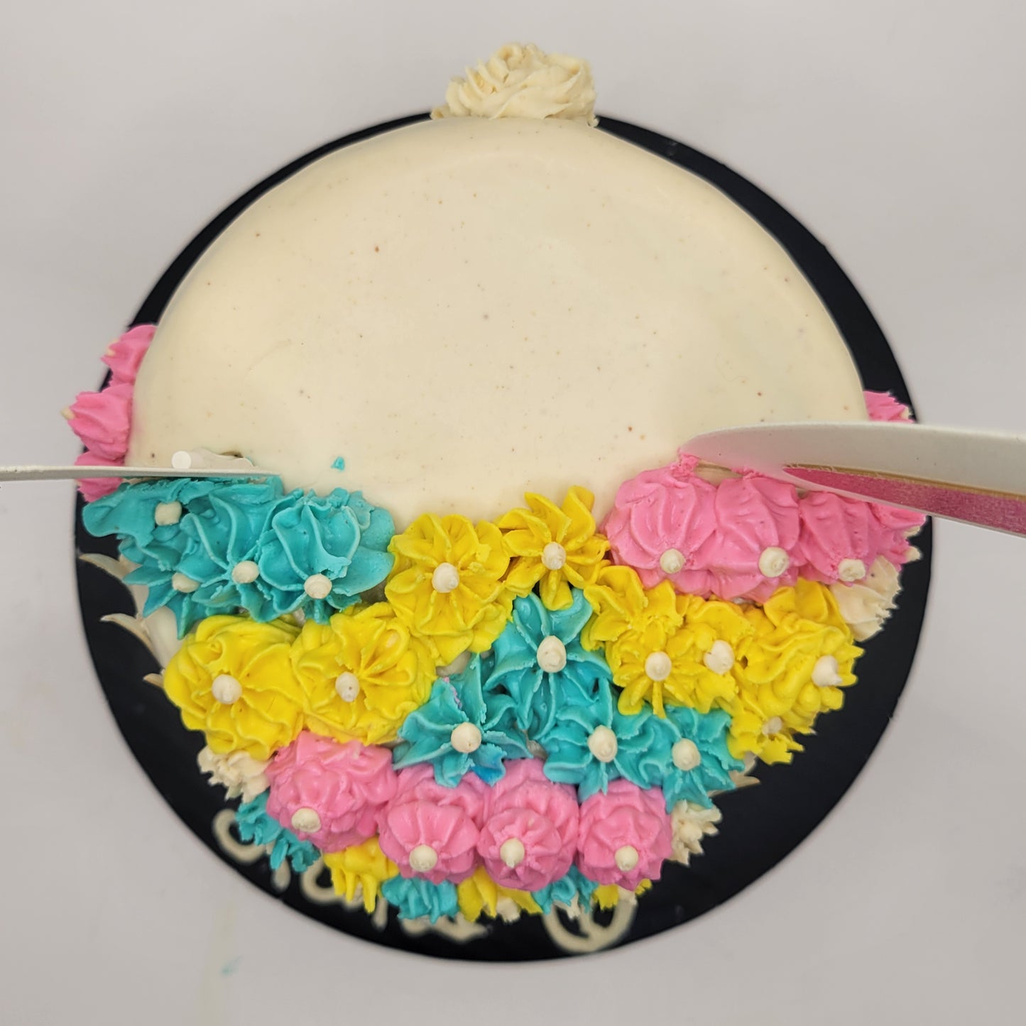 4 inch Single Layer Upper Tier 1 Cake (The Missy Cake)