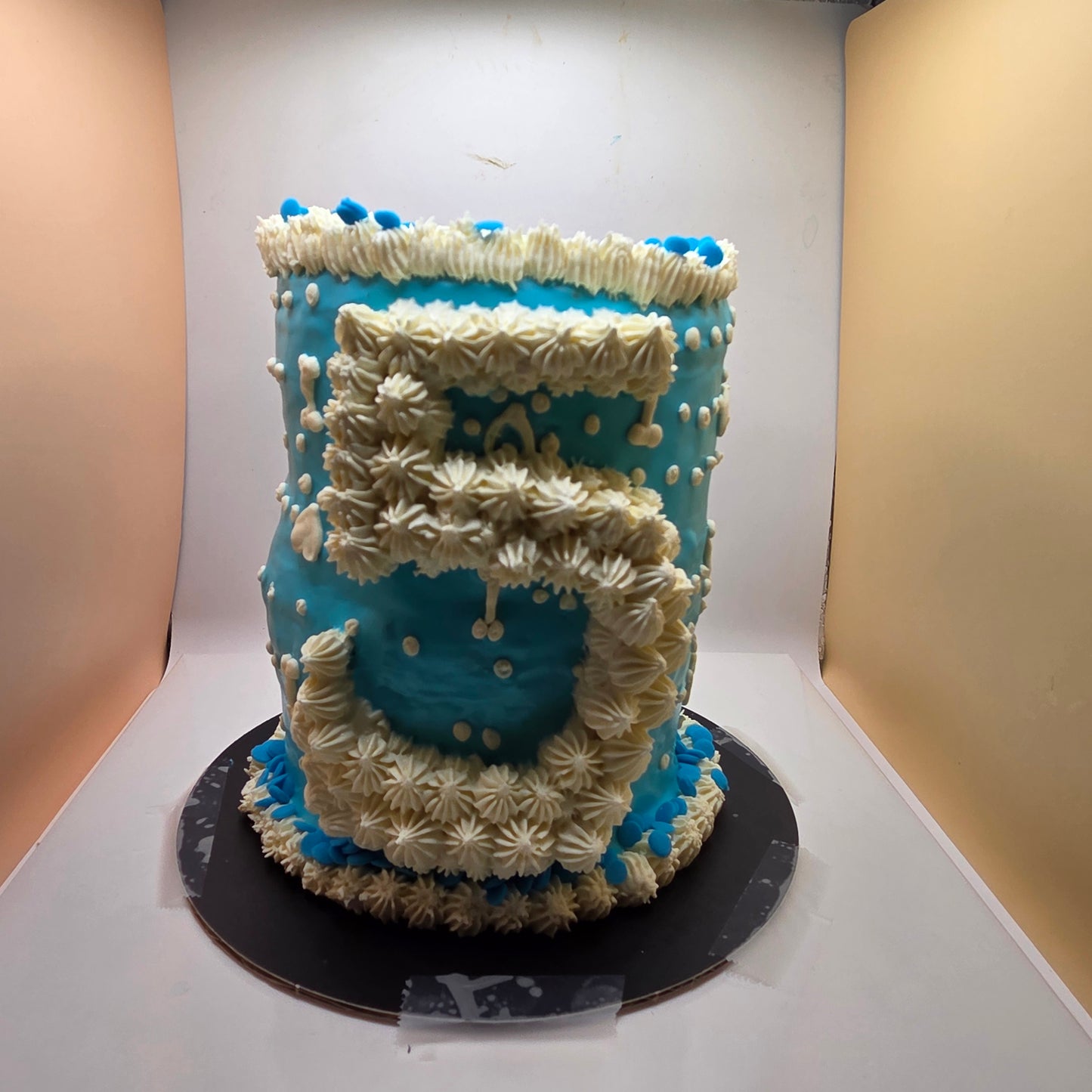 4 inch Round Double Layer Basic Tier  ( The Uno Cake)